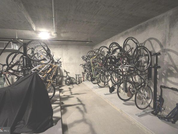 88 V Street SW 313, Washington DC 20024