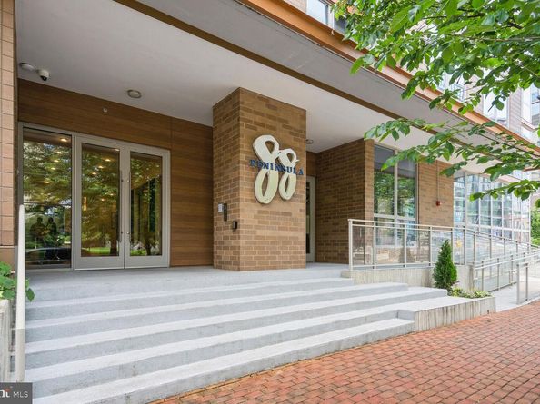 88 V Street SW 313, Washington DC 20024