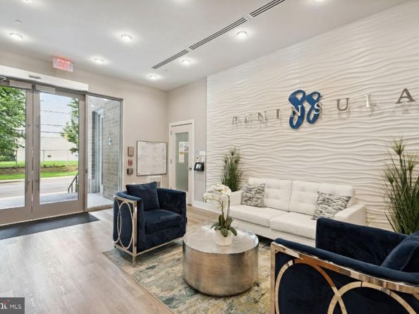 88 V Street SW 313, Washington DC 20024