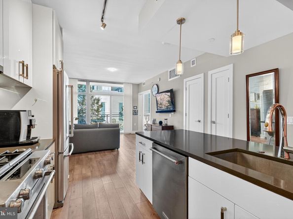 88 V Street SW 313, Washington DC 20024