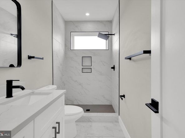 1915 Benning Rd Road NE 8 (THIRD FLOOR), Washington DC 20002