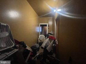 1042 W Indiana Avenue, Philadelphia PA 19133