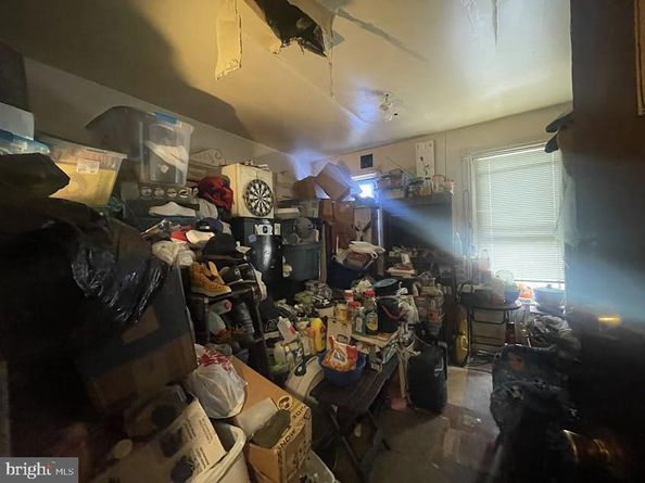 1042 W Indiana Avenue, Philadelphia PA 19133