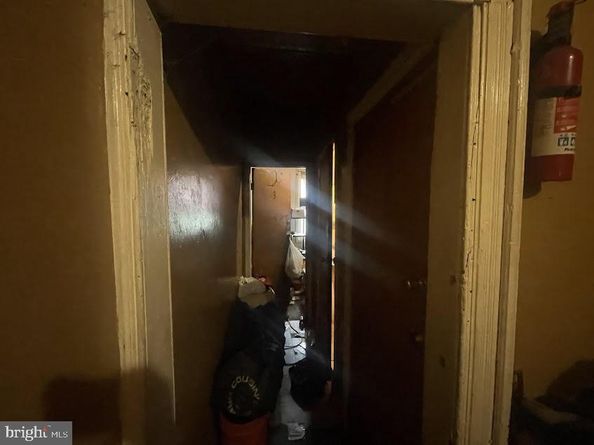 1042 W Indiana Avenue, Philadelphia PA 19133