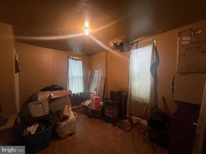 1042 W Indiana Avenue, Philadelphia PA 19133