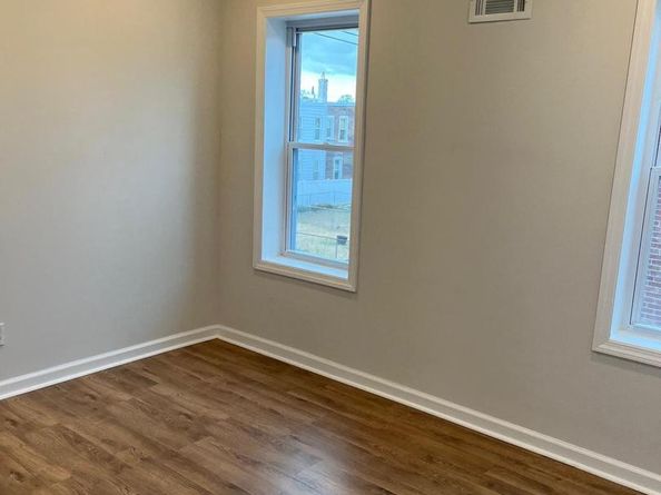 922 Saville Avenue, Crum Lynne PA 19022