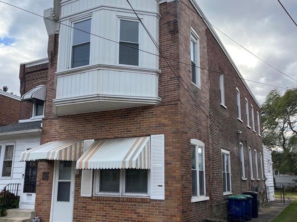 922 Saville Avenue, Crum Lynne PA 19022