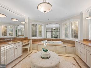 8305 Fox Haven Drive, Mclean VA 22102