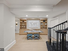 8305 Fox Haven Drive, Mclean VA 22102