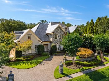 8305 Fox Haven Drive