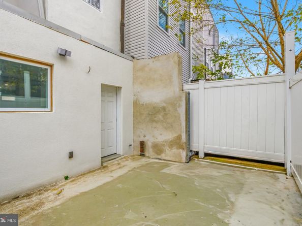 625 Cantrell Street, Philadelphia PA 19148