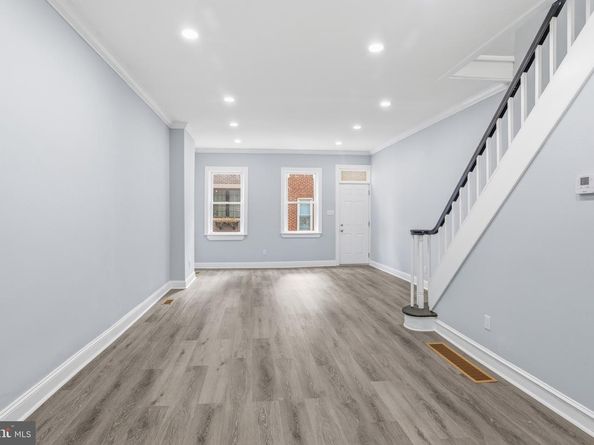 625 Cantrell Street, Philadelphia PA 19148