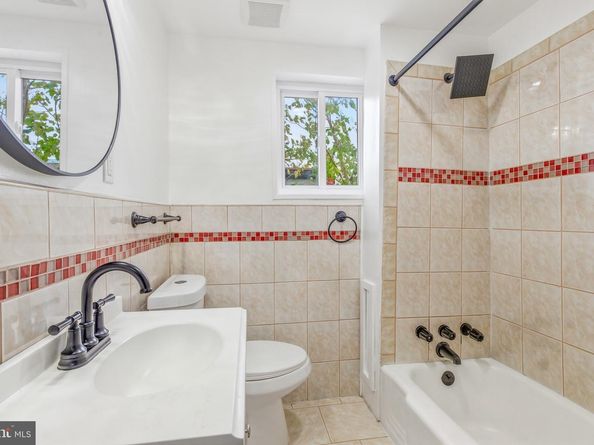 625 Cantrell Street, Philadelphia PA 19148