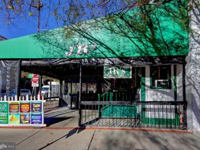 1526 17TH Street NW 207, Washington DC 20036