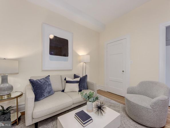 1526 17TH Street NW 207, Washington DC 20036