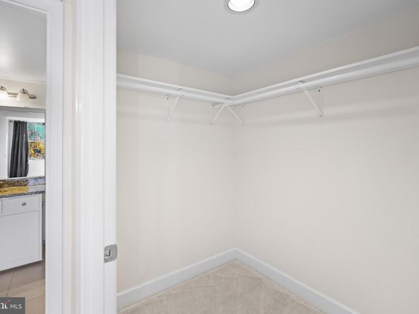 11800 Sunset Hills Road 611, Reston VA 20190