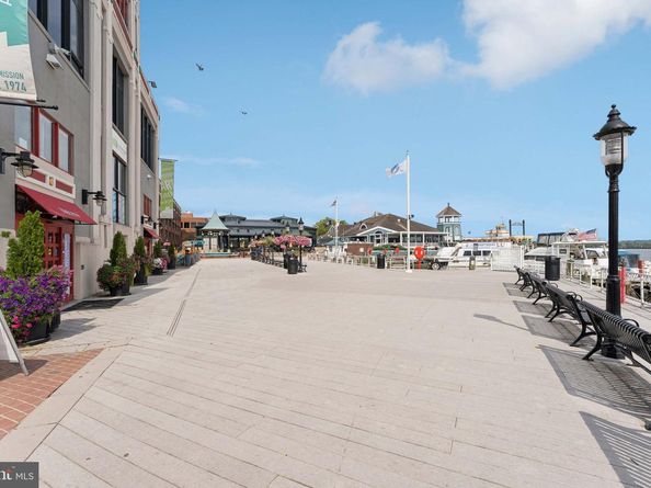 602 N Alfred Street, Alexandria VA 22314