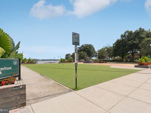 602 N Alfred Street, Alexandria VA 22314