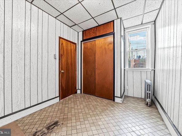 2547 S Sartain Street, Philadelphia PA 19148