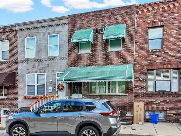 2547 S Sartain Street, Philadelphia PA 19148