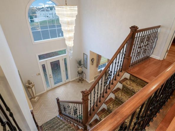 15 Lori Lane, Huntingdon Valley PA 19006