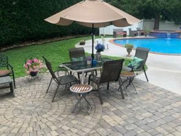 15 Lori Lane, Huntingdon Valley PA 19006