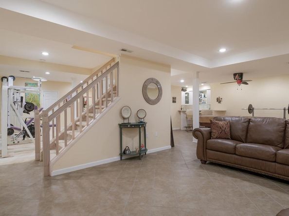 15 Lori Lane, Huntingdon Valley PA 19006