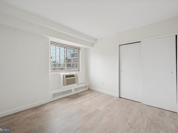 2101-17 Chestnut Street 1815, Philadelphia PA 19103