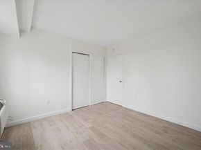 2101-17 Chestnut Street 1815, Philadelphia PA 19103