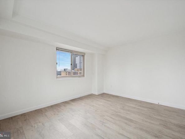 2101-17 Chestnut Street 1815, Philadelphia PA 19103