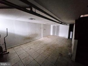 931 Kenmore Road, Philadelphia PA 19151