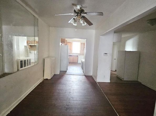 931 Kenmore Road, Philadelphia PA 19151