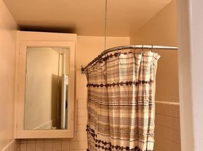 2601 Pennsylvania Avenue 1027, Philadelphia PA 19130