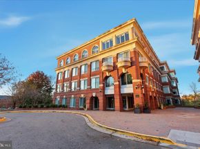 625 Slaters Lane G4, Alexandria VA 22314