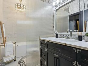 625 Slaters Lane G4, Alexandria VA 22314