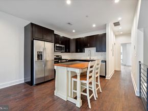 1219 N 5TH Street 2, Philadelphia PA 19122