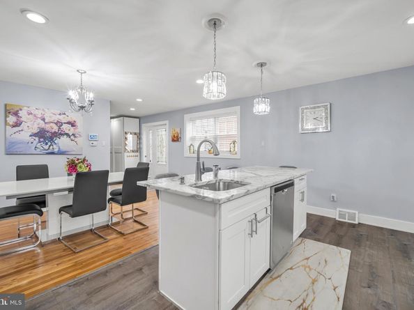 370 Selma Street, Philadelphia PA 19116