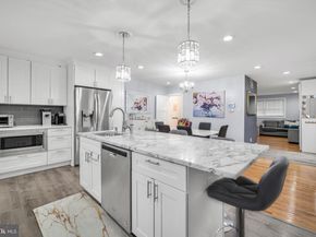 370 Selma Street, Philadelphia PA 19116