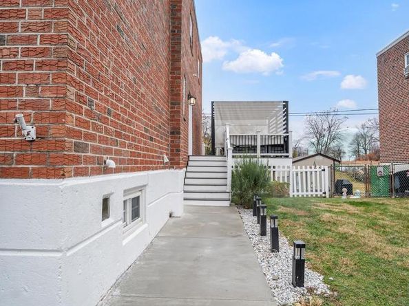 370 Selma Street, Philadelphia PA 19116