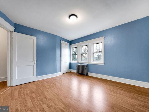 6997 Guilford Road, Upper Darby PA 19082