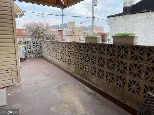 1601 S 2nd Street, Philadelphia PA 19148