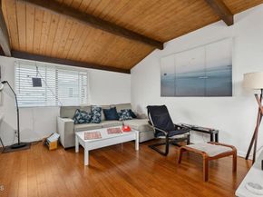 60 Bennett Avenue, Long Beach CA 90803
