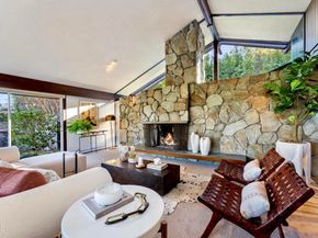 1345 Carnarvon Drive, Pasadena CA 91103