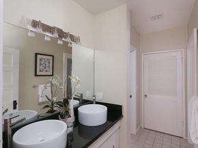 397 S El Molino Avenue 2, Pasadena CA 91101