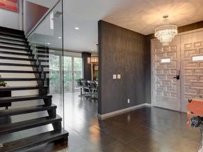 425 Anita Drive, Pasadena CA 91105