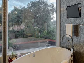 425 Anita Drive, Pasadena CA 91105