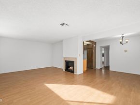 497 S El Molino Avenue 102, Pasadena CA 91101