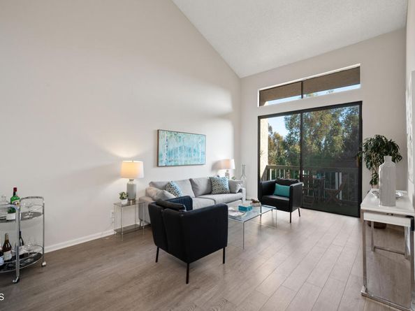 4041 Via Marisol 312, Los Angeles CA 90042