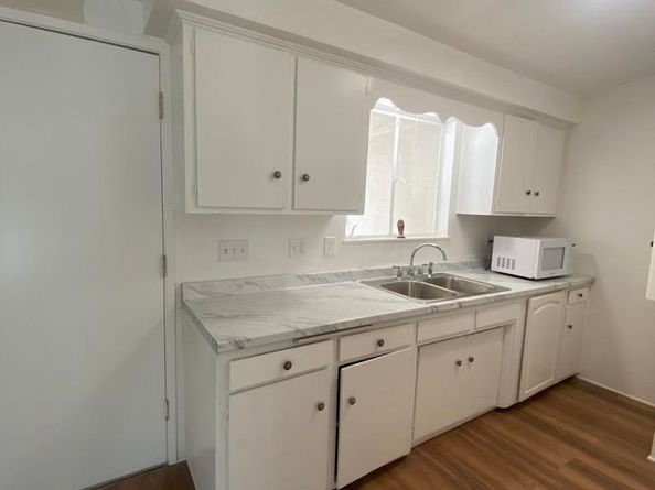 1308 Cedar Street, Santa Ana CA 92707