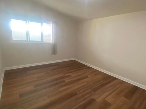 1308 Cedar Street, Santa Ana CA 92707